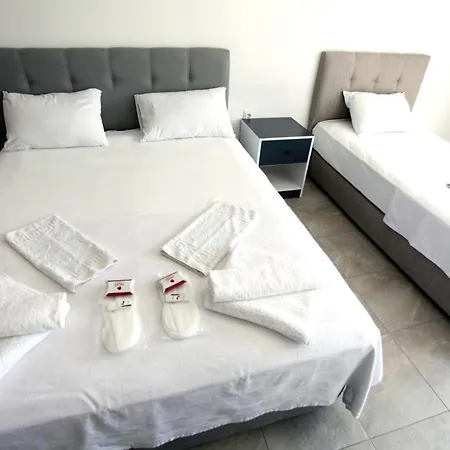 Ξενοδοχείο Lofts Luna Αλάνια